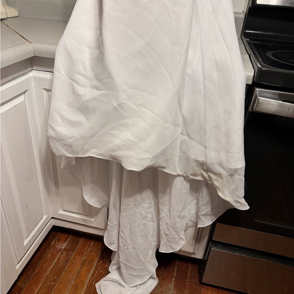 David's Bridal White ruched Strapless Beaded Wedding Dress size 10 - Picture 6 of 11